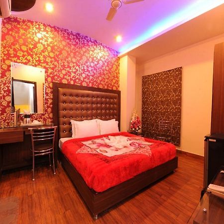 Hotel Pearl Inn & Suites Amritsar Eksteriør billede